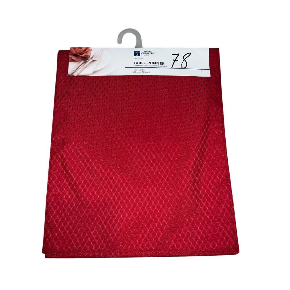 Town & Country Red Living Diamond Pattern Table Runner 15 in x 72 in